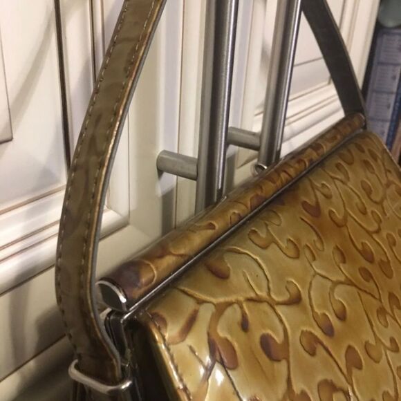 VINTAGE TAPESTRY BOX PURSE CLUTCH WITH METAL - Picture 2 of 6